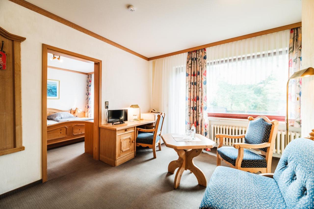 Landhotel Alte Aue Альтенау Екстер'єр фото